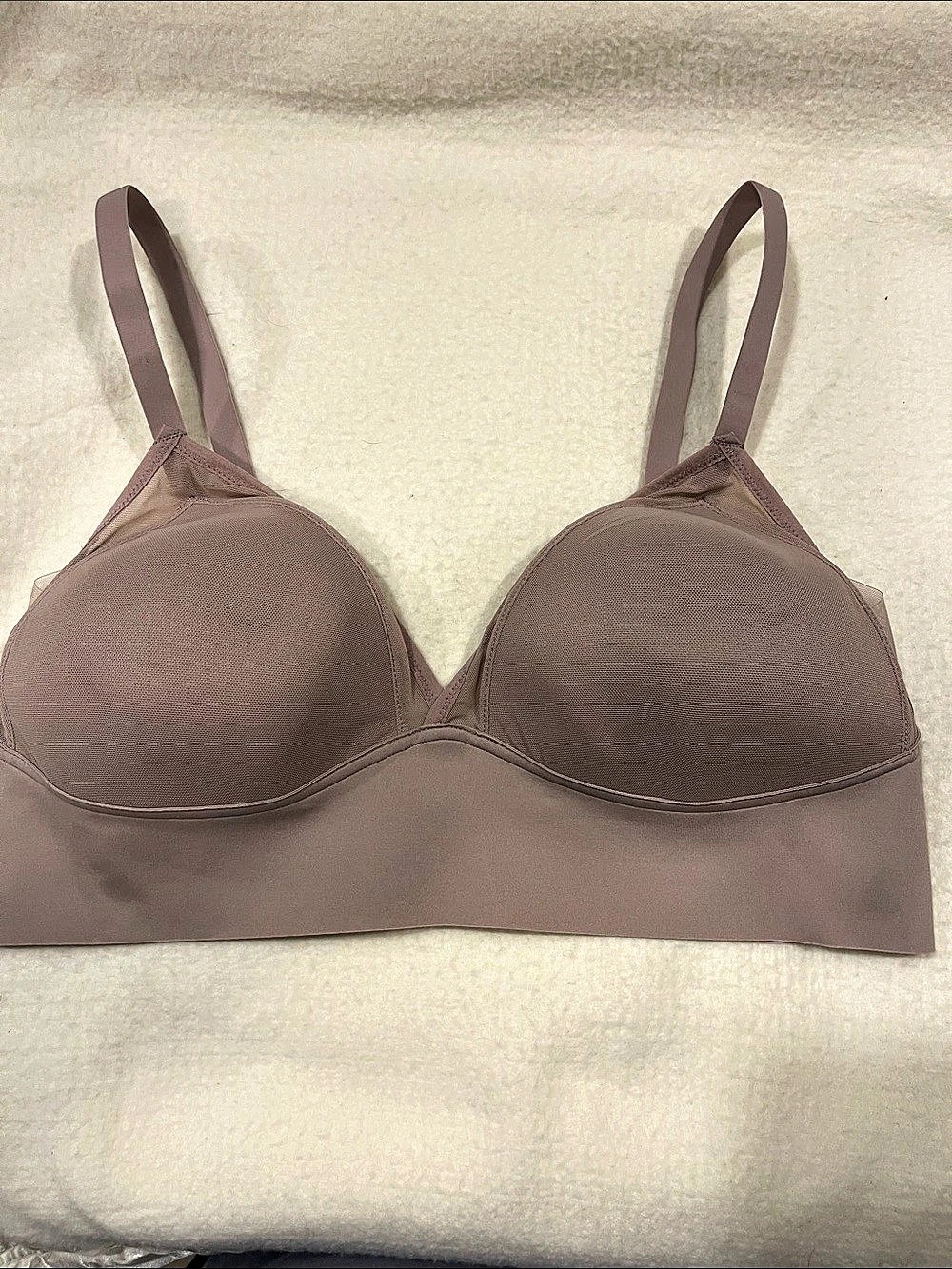 Maidenform Wireless Bra in Tan Like New XL